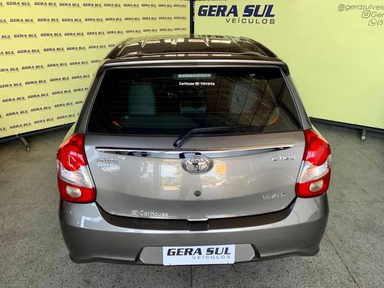 TOYOTA ETIOS 1.5 XLS 16V FLEX 4P AUTOMÁTICO